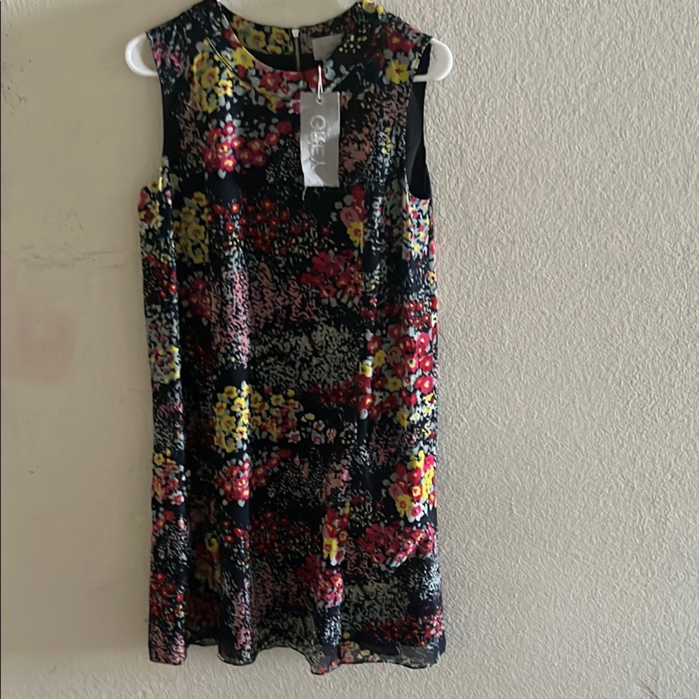 Floral Sleeveless Midi Dress
